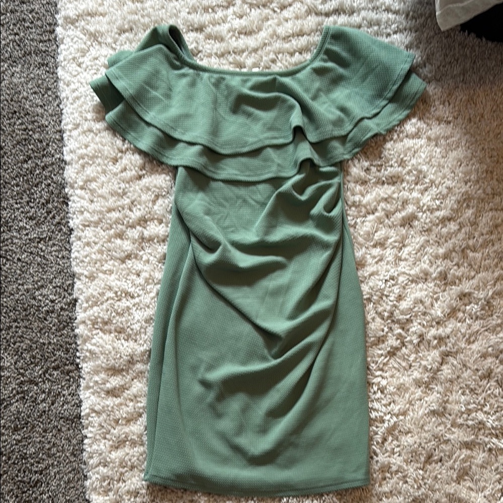 Elegant Green Off-Shoulder maternity Dress